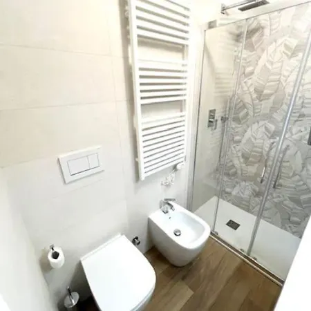 公寓 Olimpia House *